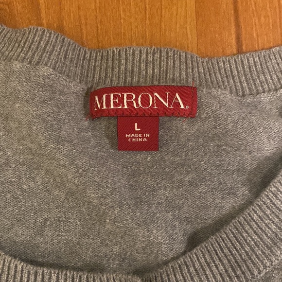sweater with buttons by the brand merona - Picture 2 of 5
